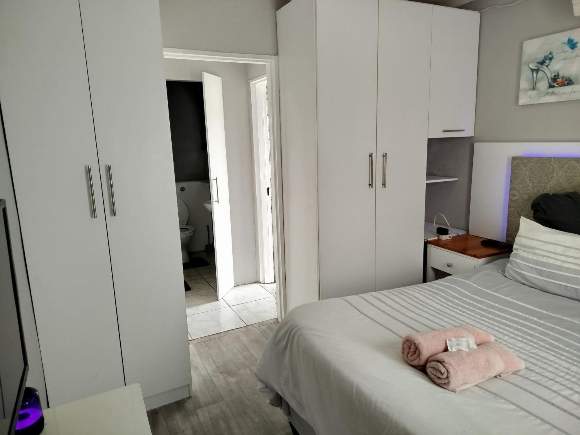 High View Accommodation 东伦敦 外观 照片